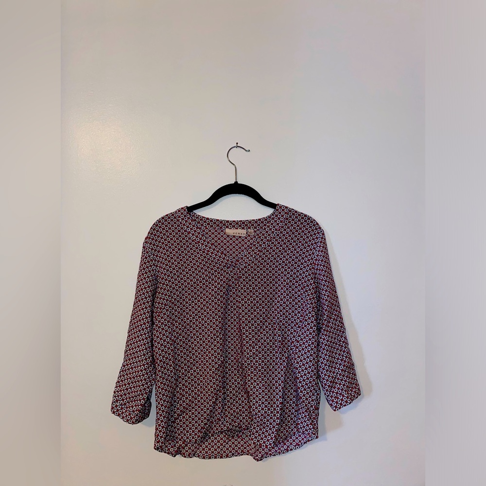 Loose long sleeve